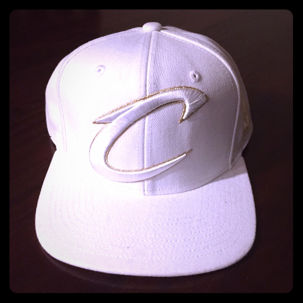 Cavs Basketball Hat